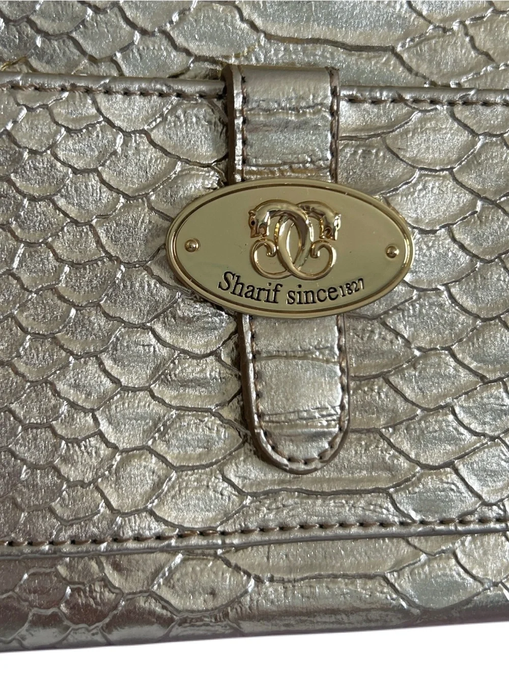 Sharif gold textured